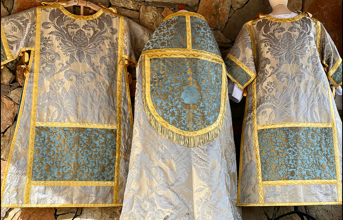 Festa Mariana Solemn Set – Sacra Domus Aurea